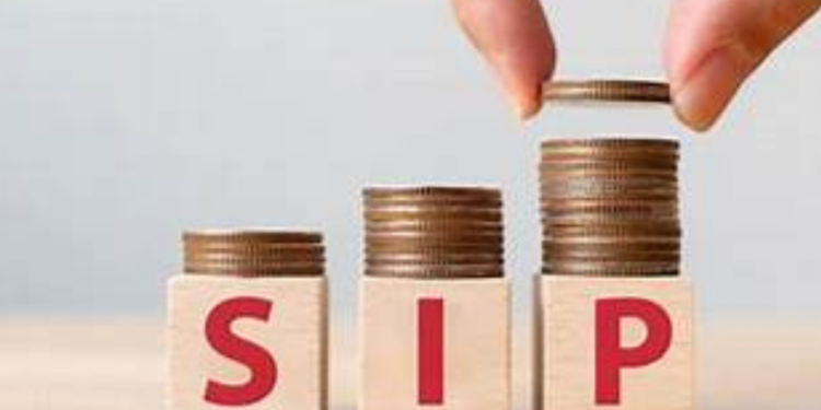 How Step-Up SIP Can Help You Invest Better During Market Volatility