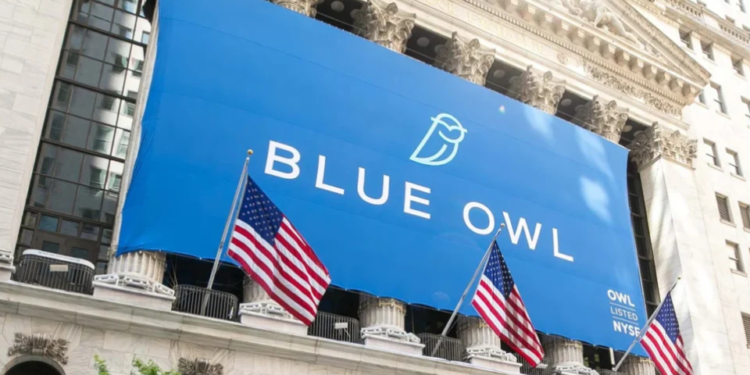 Blue Owl Sells $1.4 Billion Loan Portfolio to Pension Funds and Insurers
