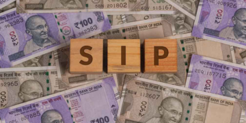 A Step-by-Step SIP Guide to Building a 1 Crore Corpus in 15 Years