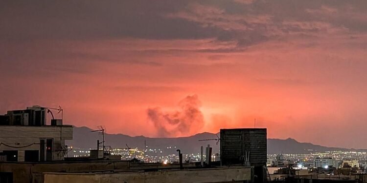 Israel Strikes Tehran Oil Depots, Massive Fires Light Up Iranian Skyline Amid Escalating Middle East Tensions