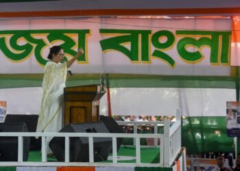Mamata Banerjee Alleges Pressure From Amit Shah After Ananda Bose Steps Down as Bengal Governor Ahead of Assembly Polls